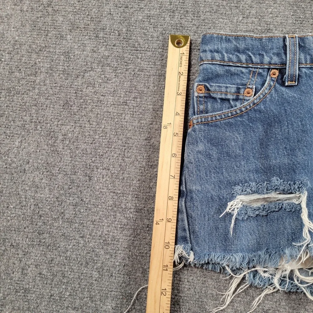 Levis‎ 517 Cutoff Shorts Womens 26 Blue Denim Distressed Raw Hem Casual Summer